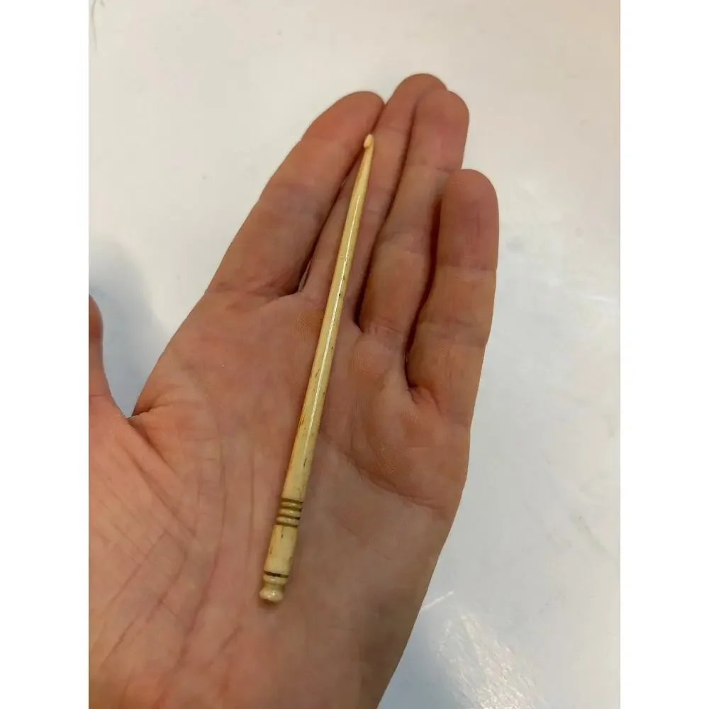 Vintage Bone Crochet Hook 4.5 Inch Faux Bone Needlework Tool Size Unknown